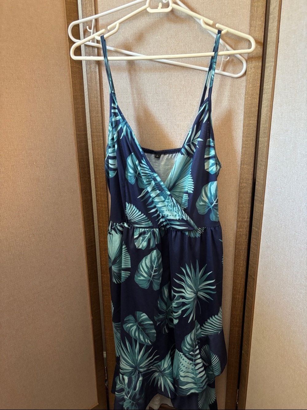 Tropical Leaf Print Sun Maxi Dress Large